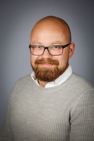 Mr Östvik